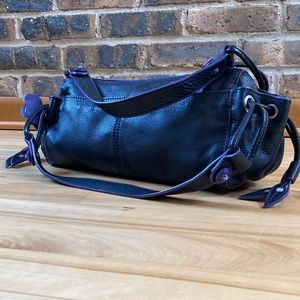 Cul de Sac leather hand bag, black with purple accents, floral lining, handled